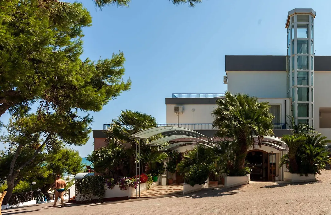 Hotel Baia Santa Barbara-1